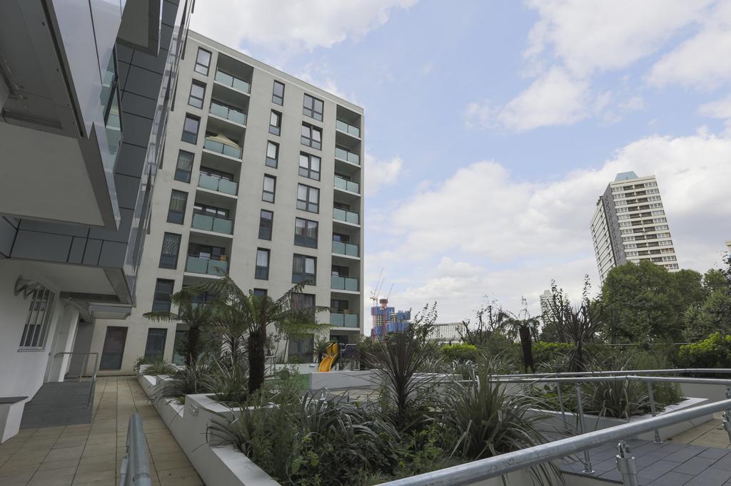 Olympic One Eighty Apartment Илфорд Стая снимка