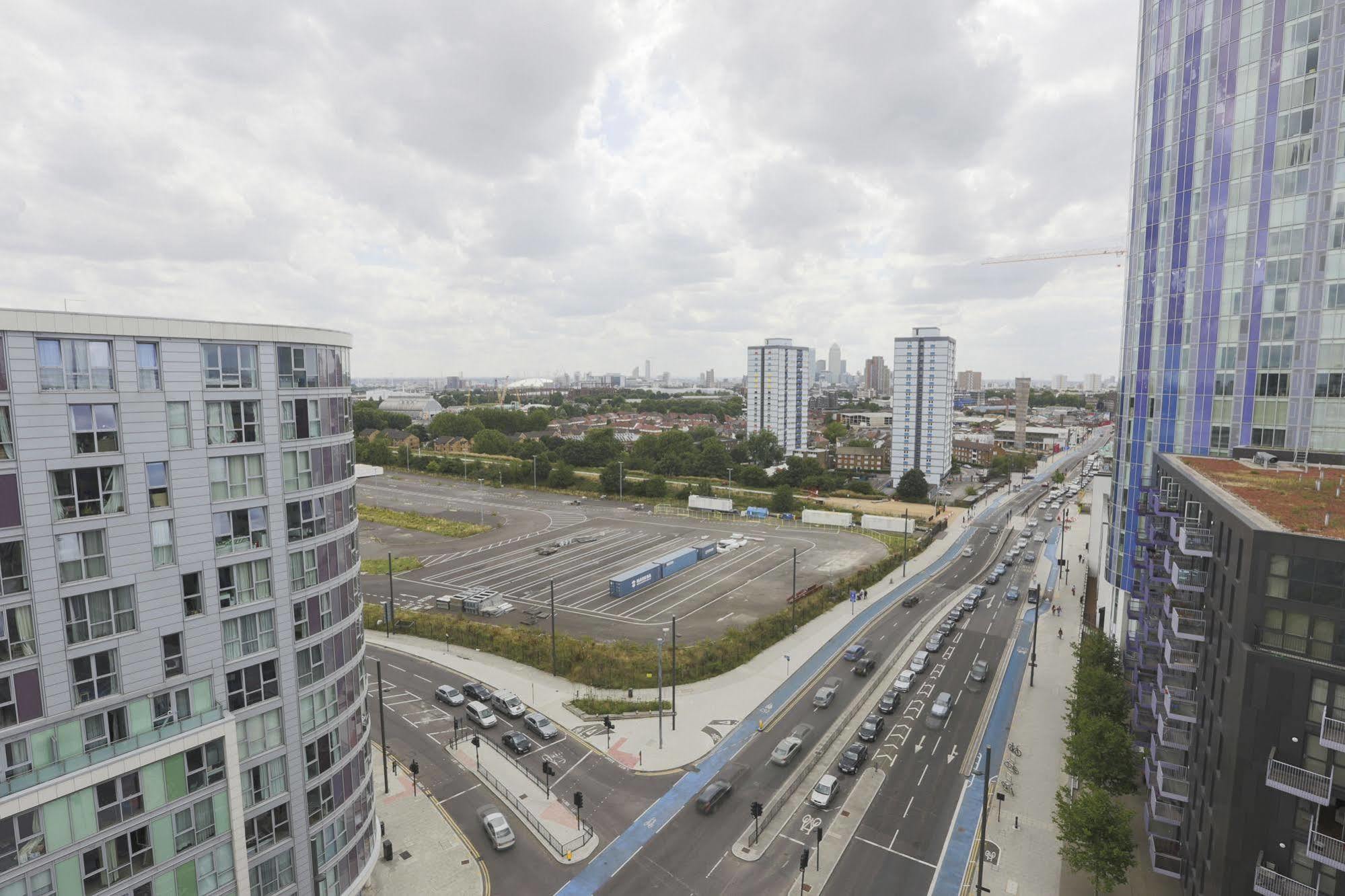 Olympic One Eighty Apartment Илфорд Екстериор снимка